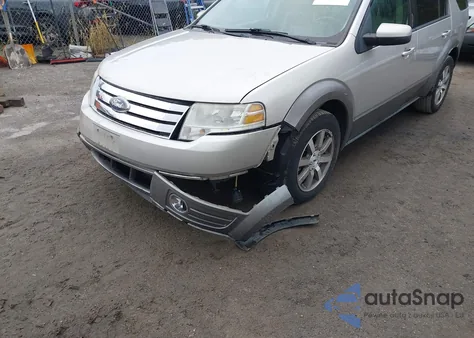 2008 Ford Taurus X Sel из США, поврежденный, VIN 1FMDK05WX8GA33126